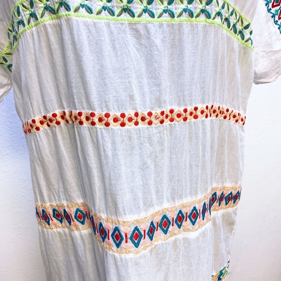 Johnny Was White Embroidered Boho Tunic Top - Size L - Picture 4 of 7